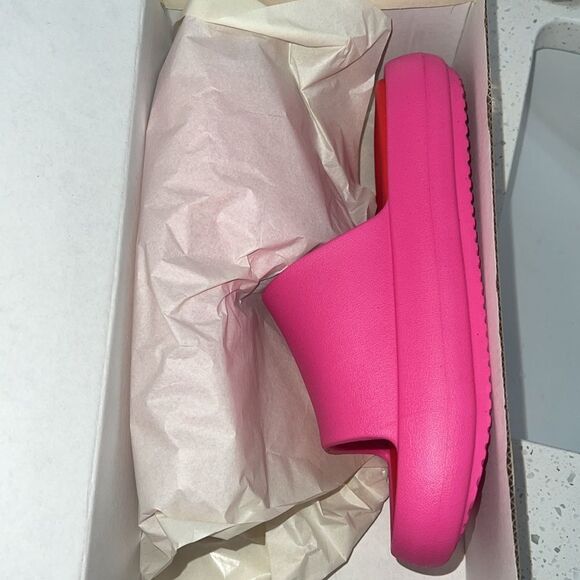 J Slides Beach Slides Squish Sandal in Fuchsia and Red Eva size 8 - Picture 8 of 8